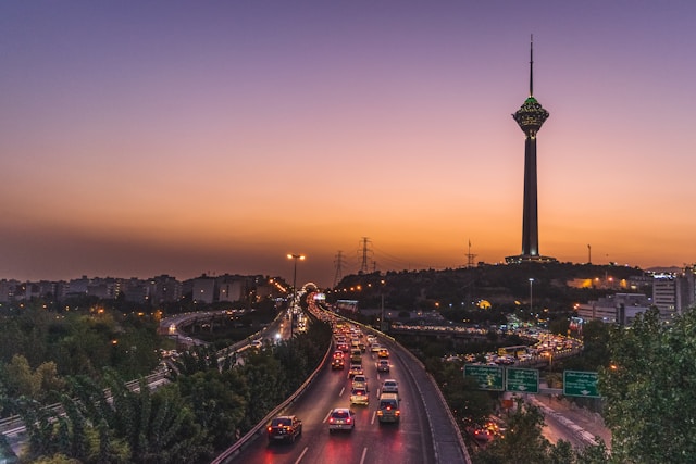 اجاره بیلبورد در تهران؛ راهنمای کامل برای تبلیغات محیطی موفق